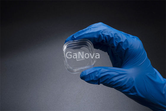 Épaisseur 350 ±25 µm 10 X 10,5 mm2 Substrats GaN autonomes