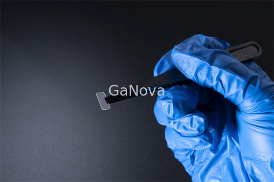 Épaisseur de galette de nitrure de gallium GaN 325um - 375um autonome