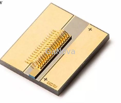 Puce laser à diode COS 915nm 10W sur la conception du sous-montage