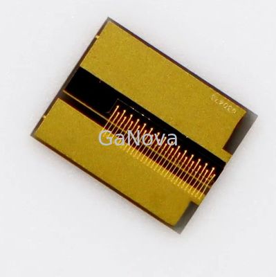 Puce laser à diode de la taille de l'émetteur 94um sur le courant de seuil de conception de sous-montage 0.5A
